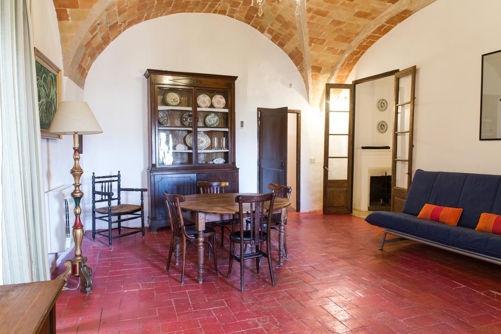 Apartaments Can Gibert Castello  D'Empuries Extérieur photo