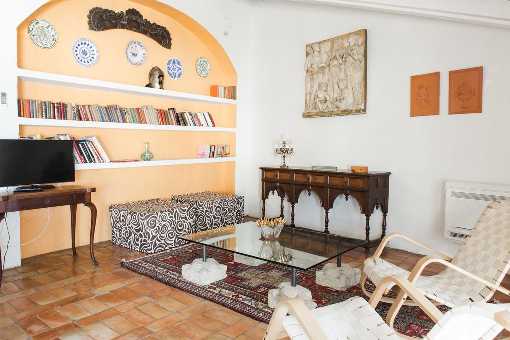 Apartaments Can Gibert Castello  D'Empuries Extérieur photo