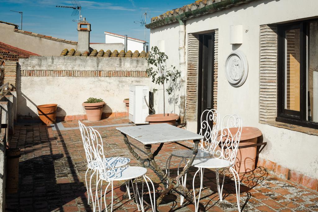 Apartaments Can Gibert Castello  D'Empuries Extérieur photo